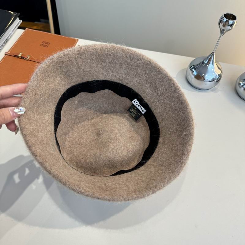 Loewe hat (238)
