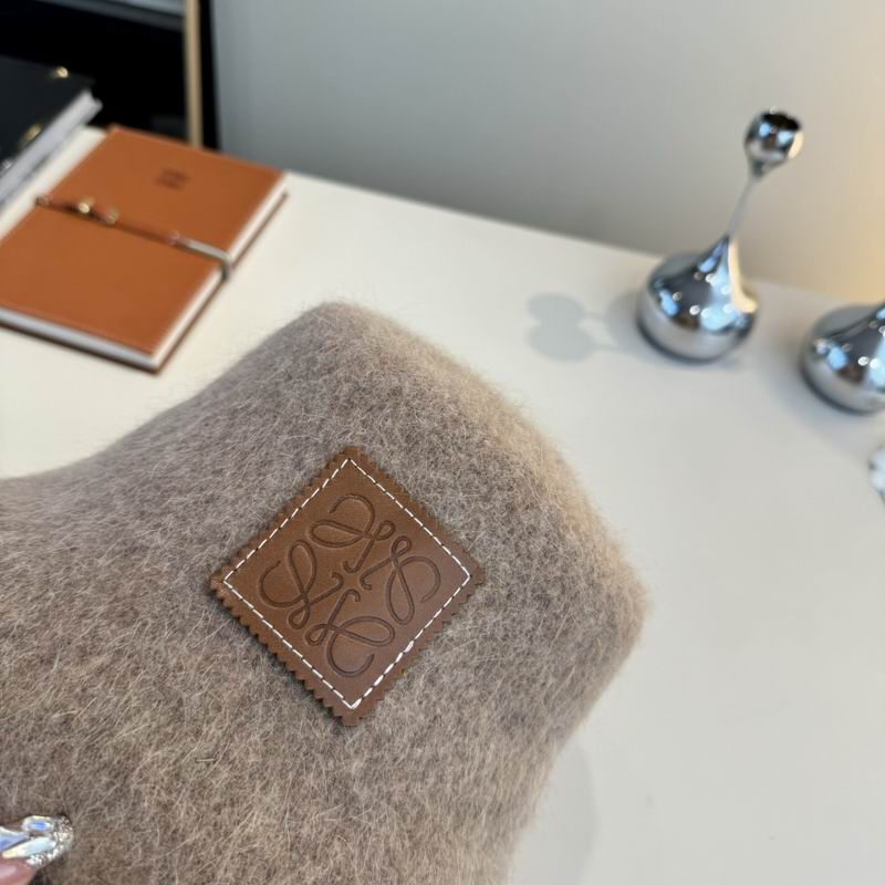 Loewe hat (239)