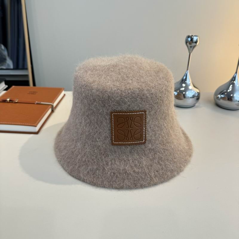 Loewe hat (243)