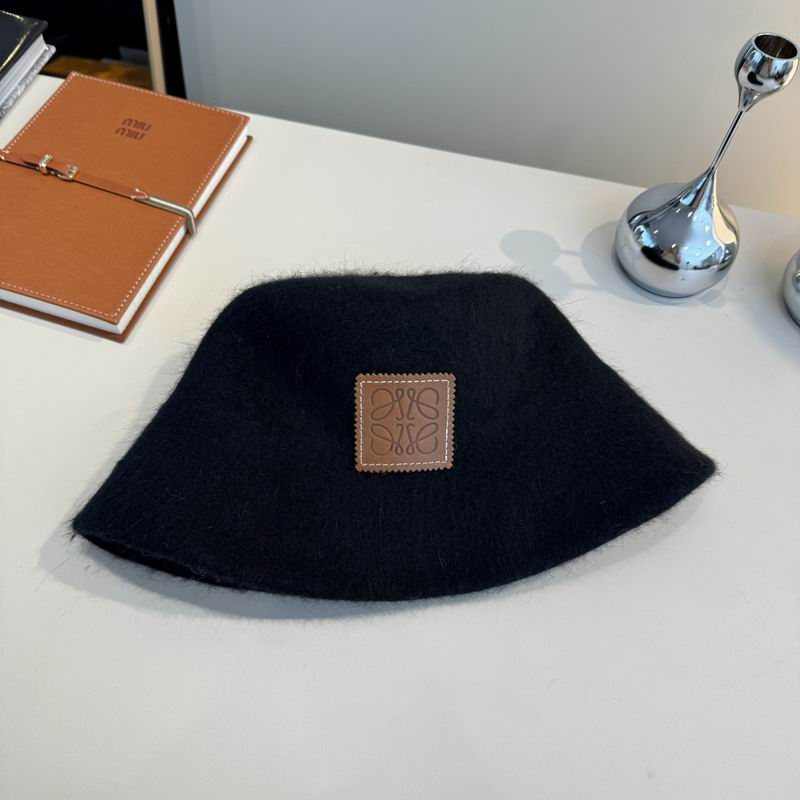 Loewe hat (249)
