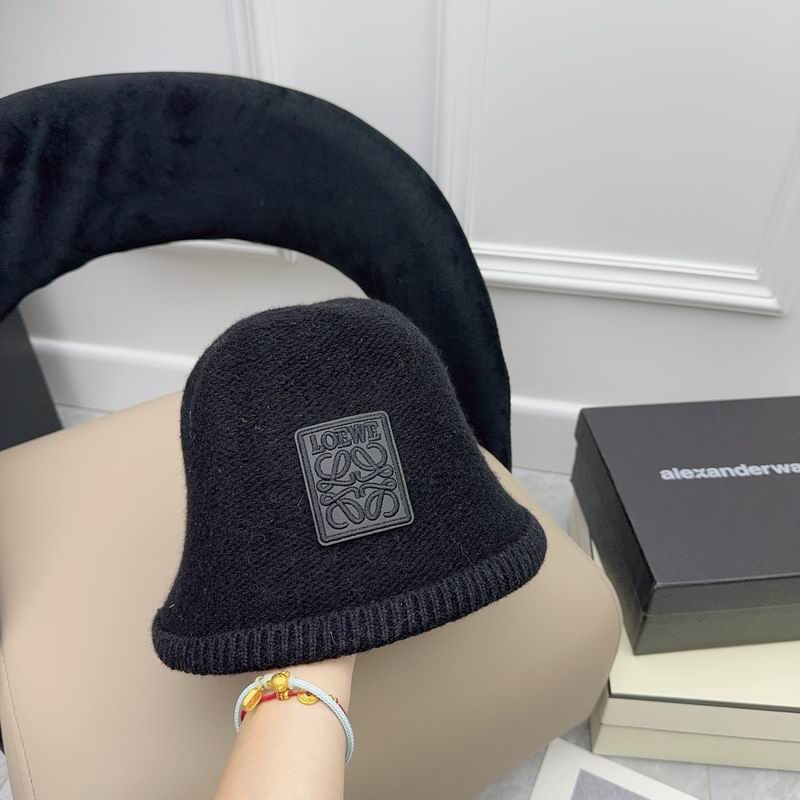 Loewe hat (730)