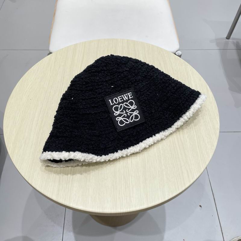 Loewe hat (830)