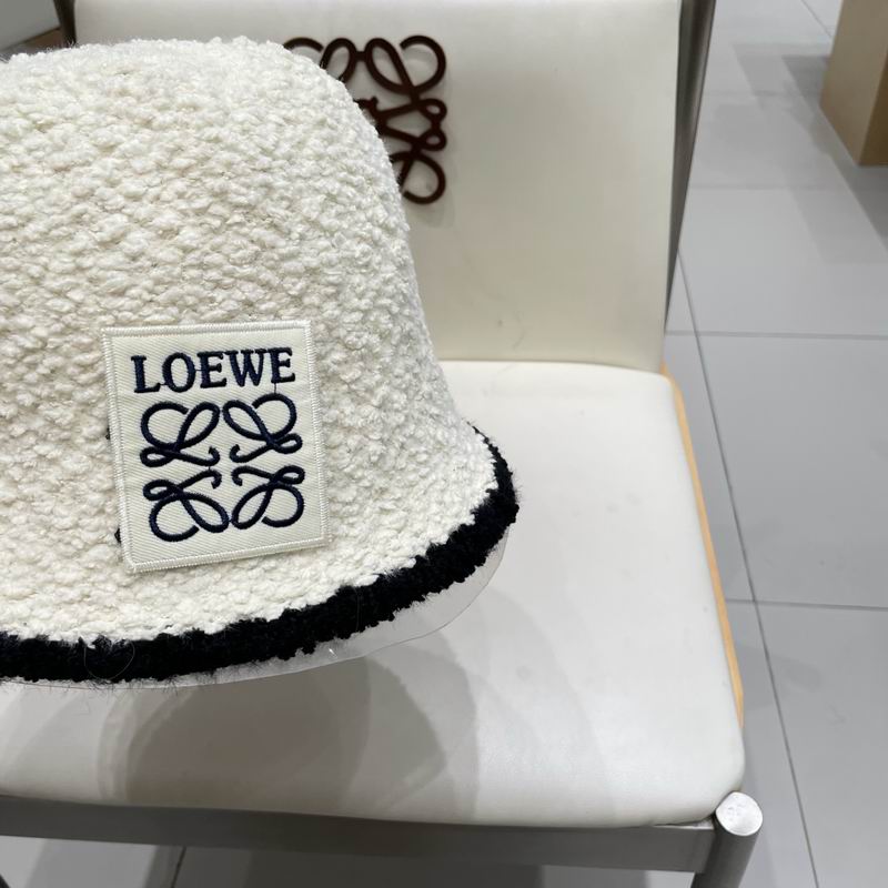Loewe hat (832)