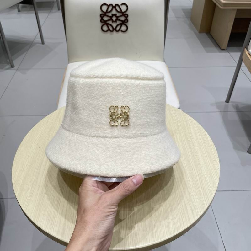 Loewe hat (898)