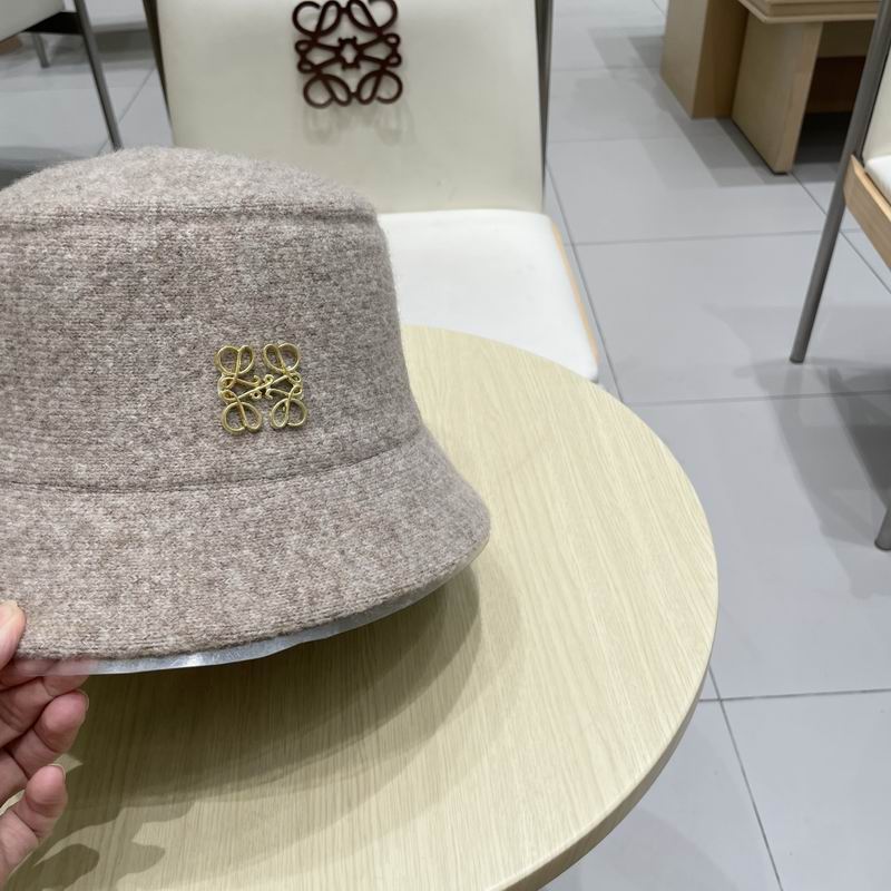 Loewe hat (907)