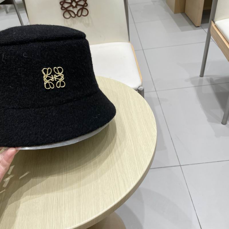 Loewe hat (919)