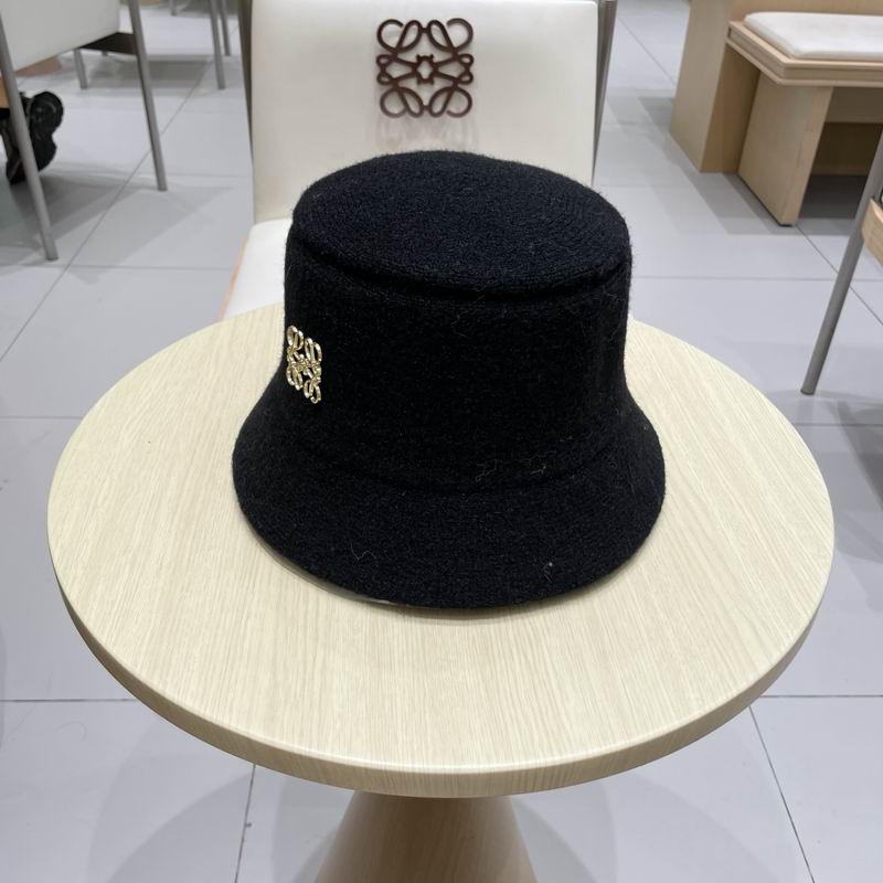 Loewe hat (920)