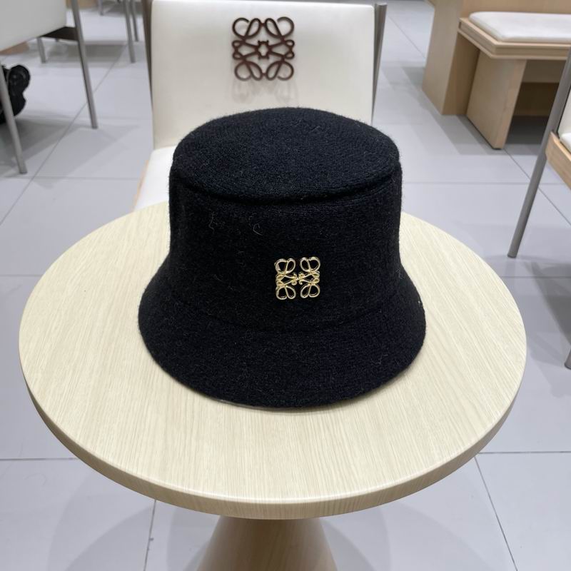 Loewe hat (921)