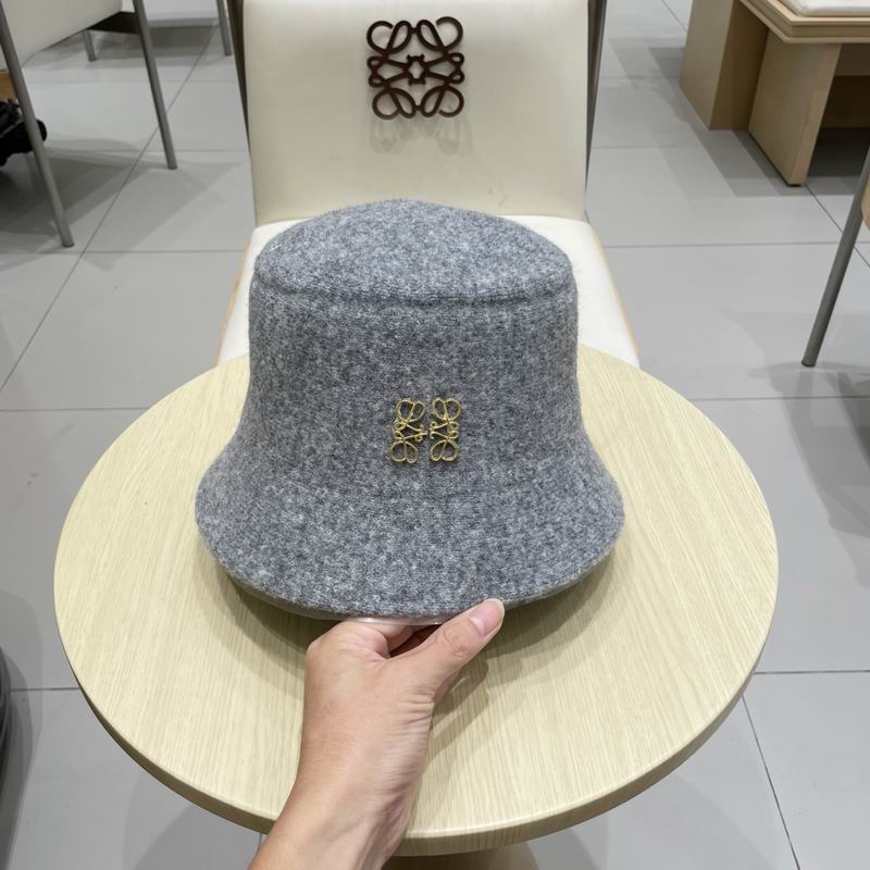 Loewe hat (924)
