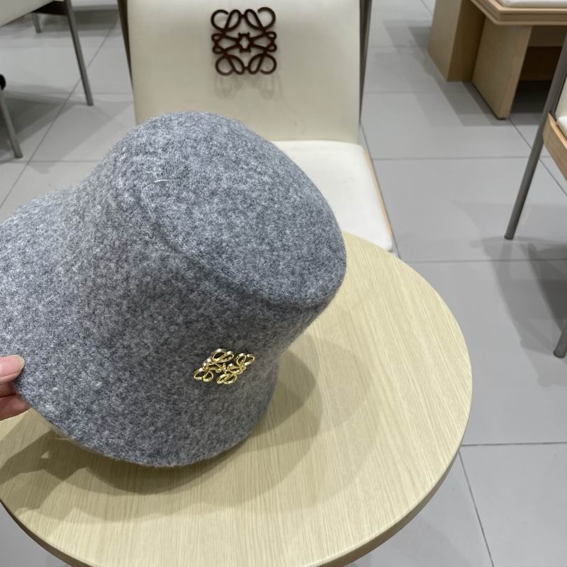 Loewe hat (926)