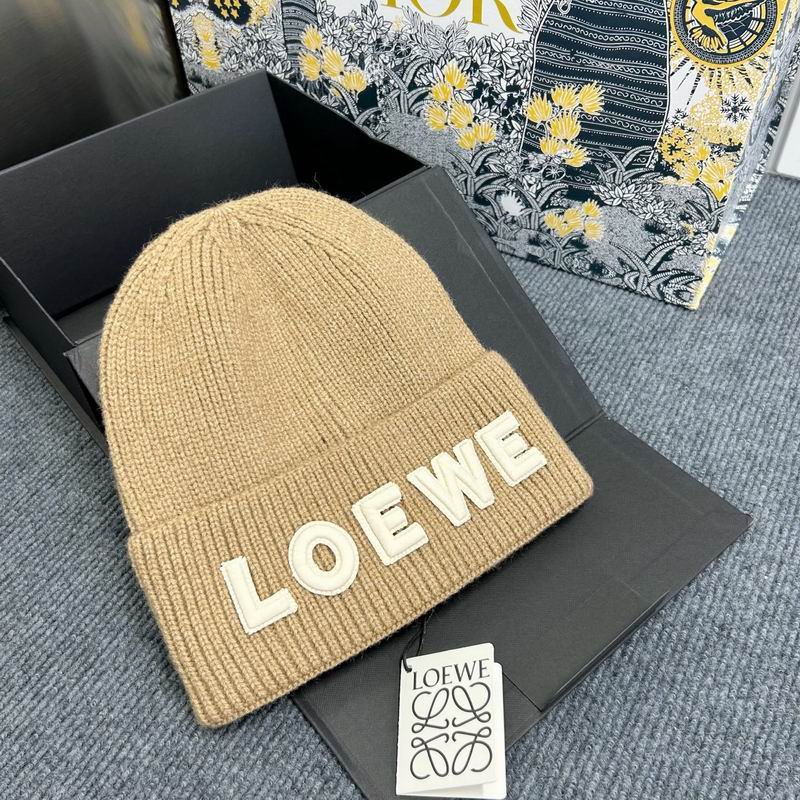 Loewe hat dx (244)