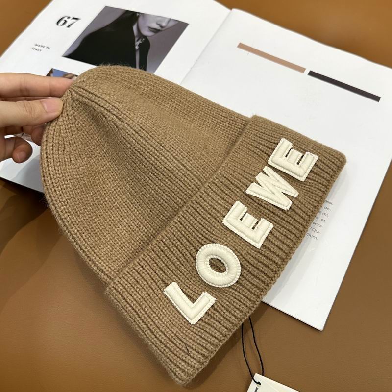 Loewe hat dx (588)