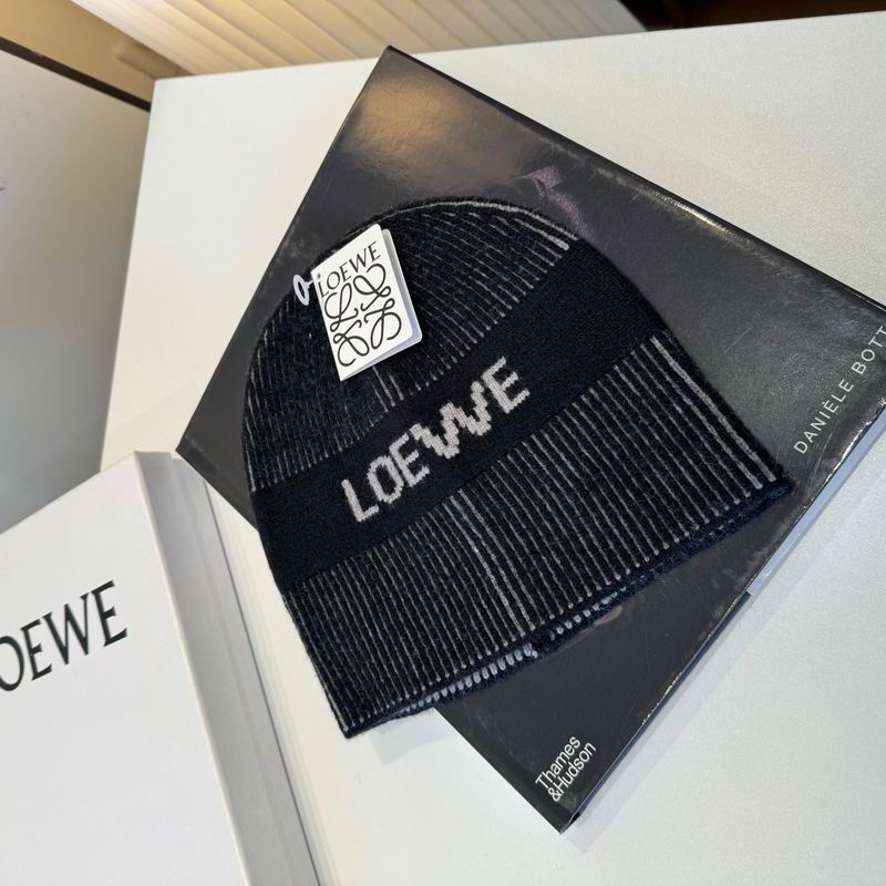 Loewe hat dx (975)