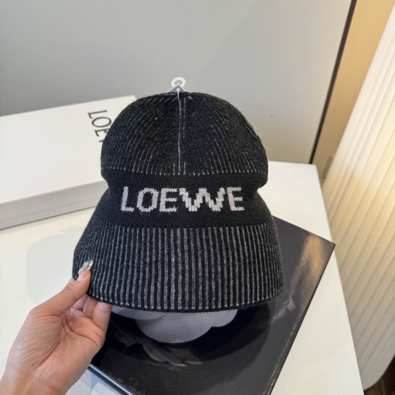 Loewe hat dx (977)