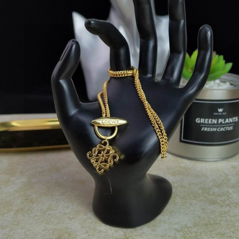 Loewe necklace 08yxq03 (5)