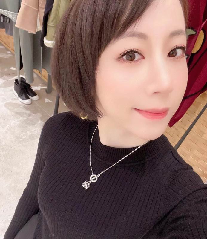 Loewe necklace 09yxq02 (1)