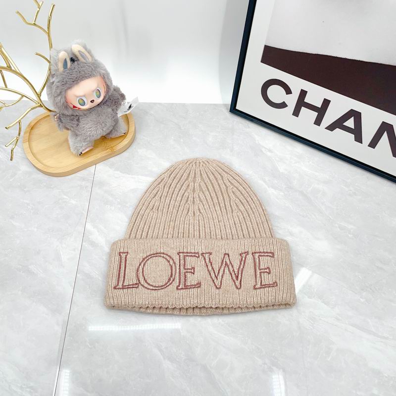 Loewe scarf hat dx (600)