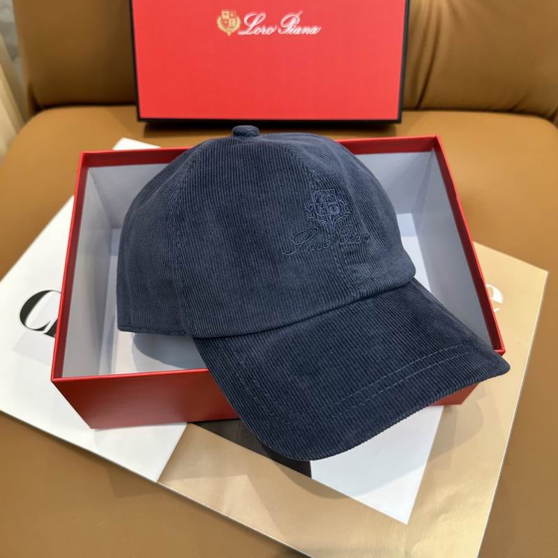 Loro Piana cap dx (385)