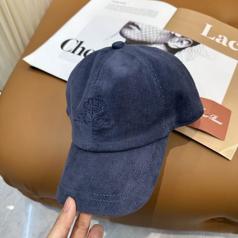Loro Piana cap dx (388)
