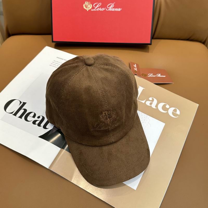 Loro Piana cap dx (392)