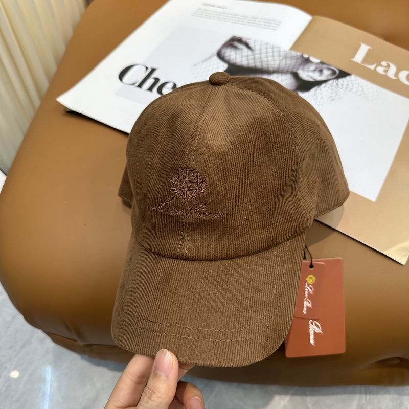 Loro Piana cap dx (397)