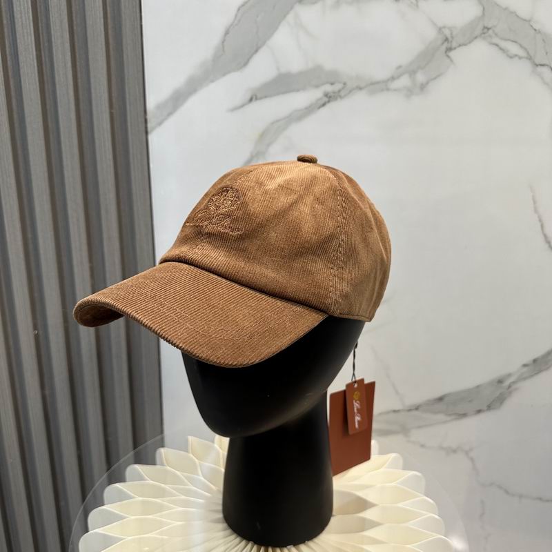Loro Piana cap dx (398)