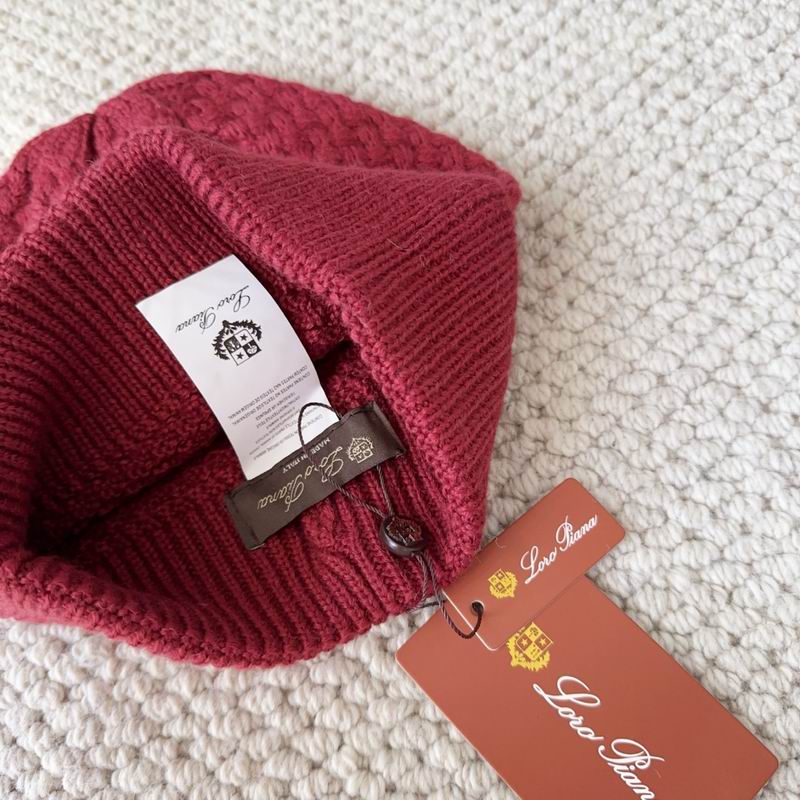 Loro Piana hat (2042)