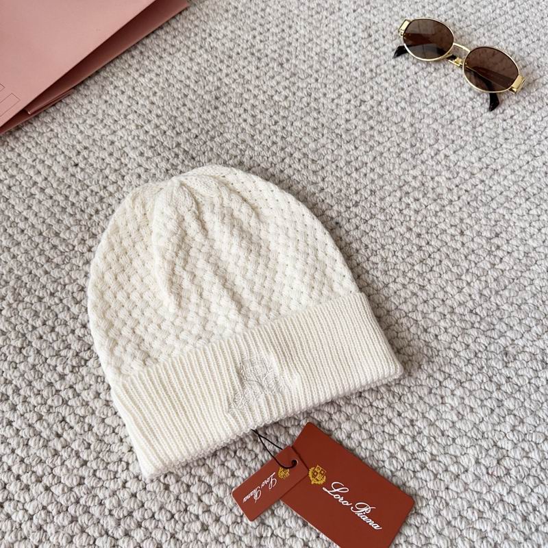 Loro Piana hat (2074)