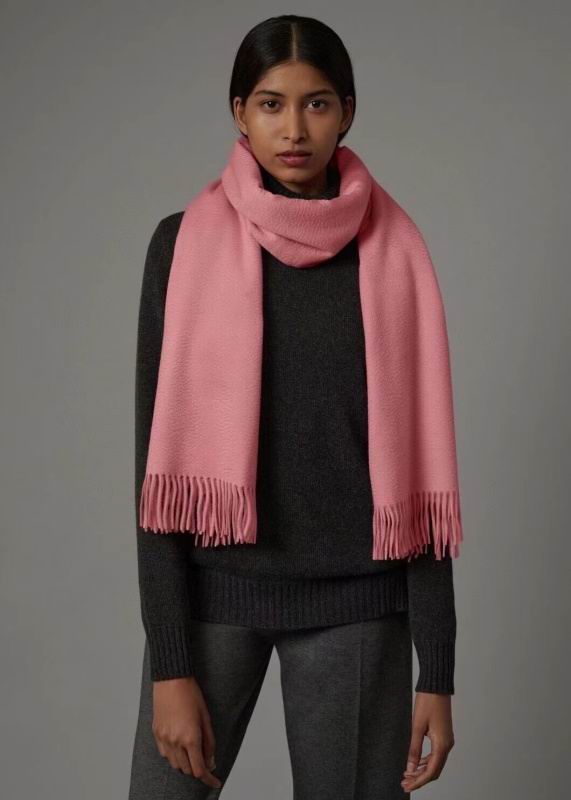 Loro Piana scarf hm (11)