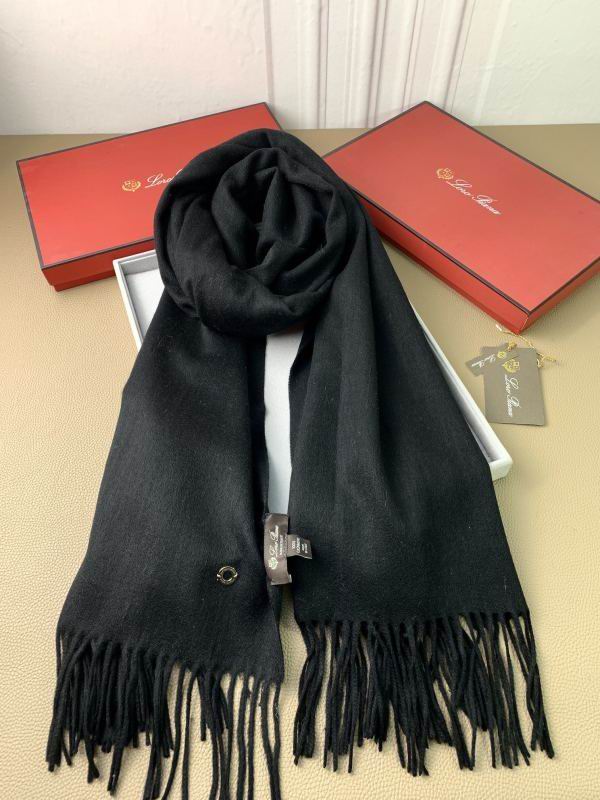 Loro Piana scarf hm (15)