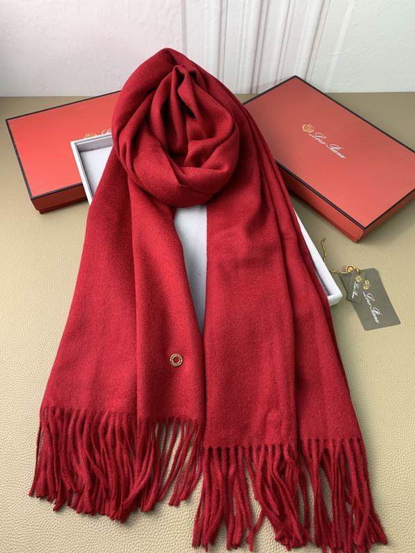 Loro Piana scarf hm (19)