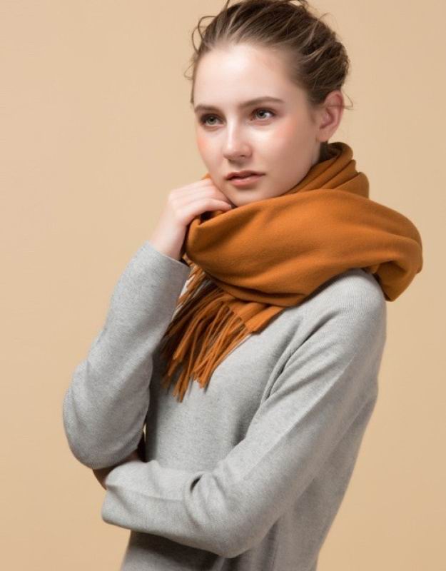 Loro Piana scarf hm (2)