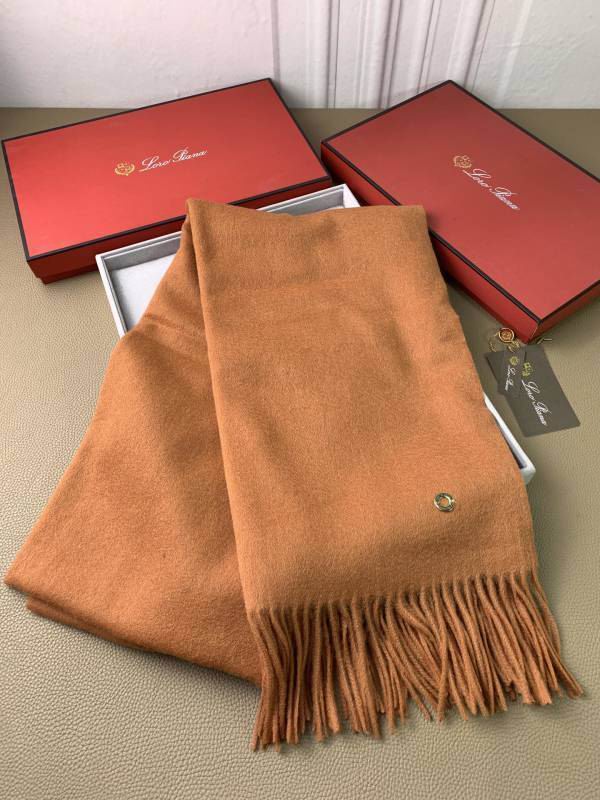 Loro Piana scarf hm (3)