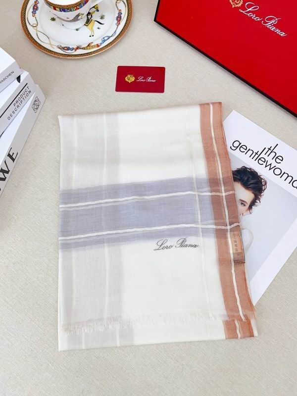 Loro Piana scarf hm (79)