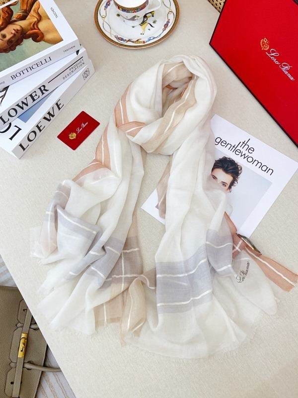 Loro Piana scarf hm (80)