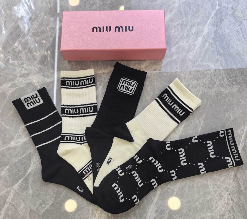 MIumiu Socks QY (23)