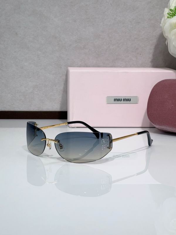 MiuMiu 51SS 61 16-125 c04