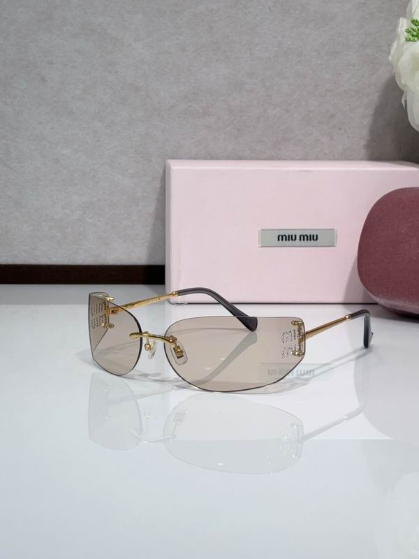 MiuMiu 51SS 61 16-125 c05