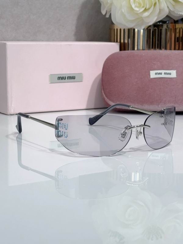 MiuMiu 51SS 61 16-125 c08