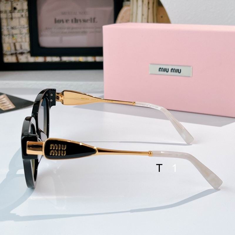 MiuMiu 708LV 51 22 142 a07