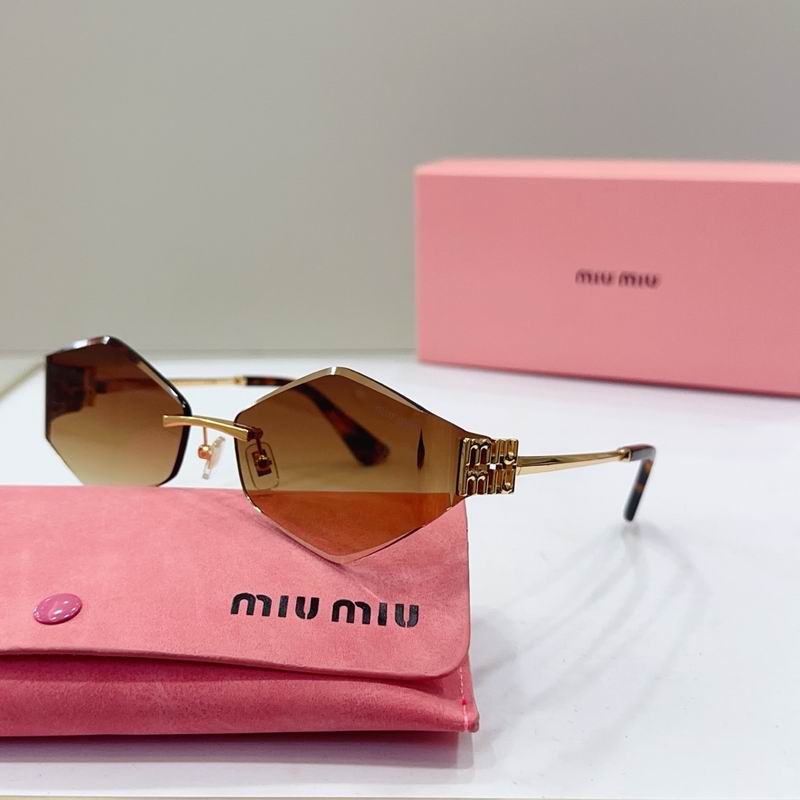 MiuMiu MU140AV 65 17 142 g03