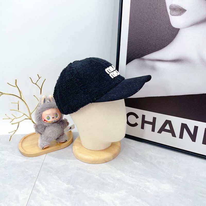 Miumiu Cap dx (1295)