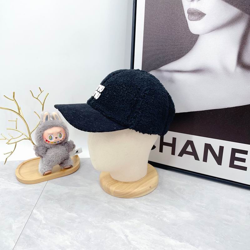 Miumiu Cap dx (1296)