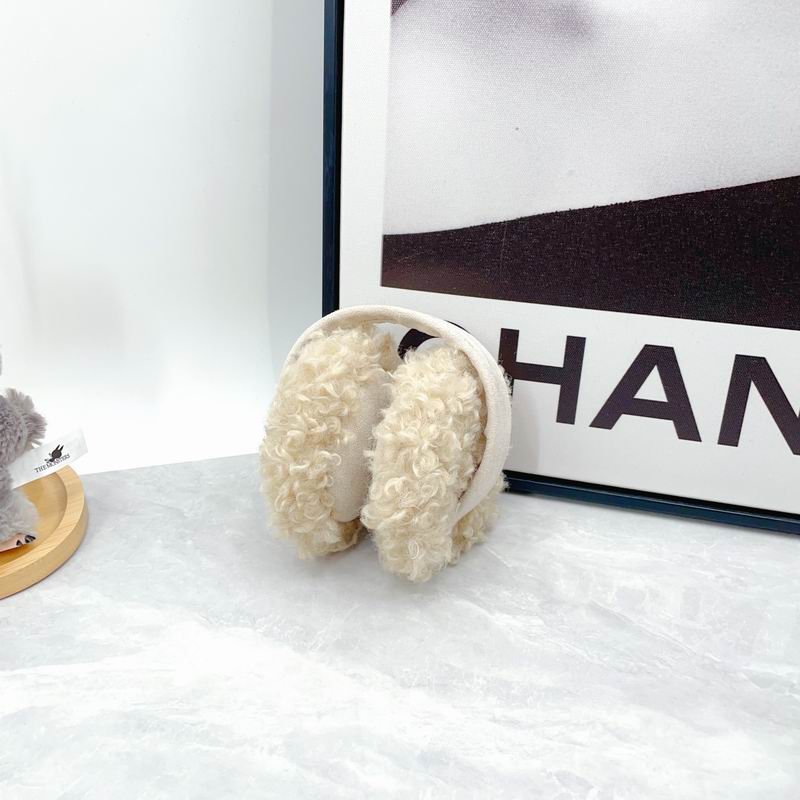 Miumiu Earmuff dx (3)