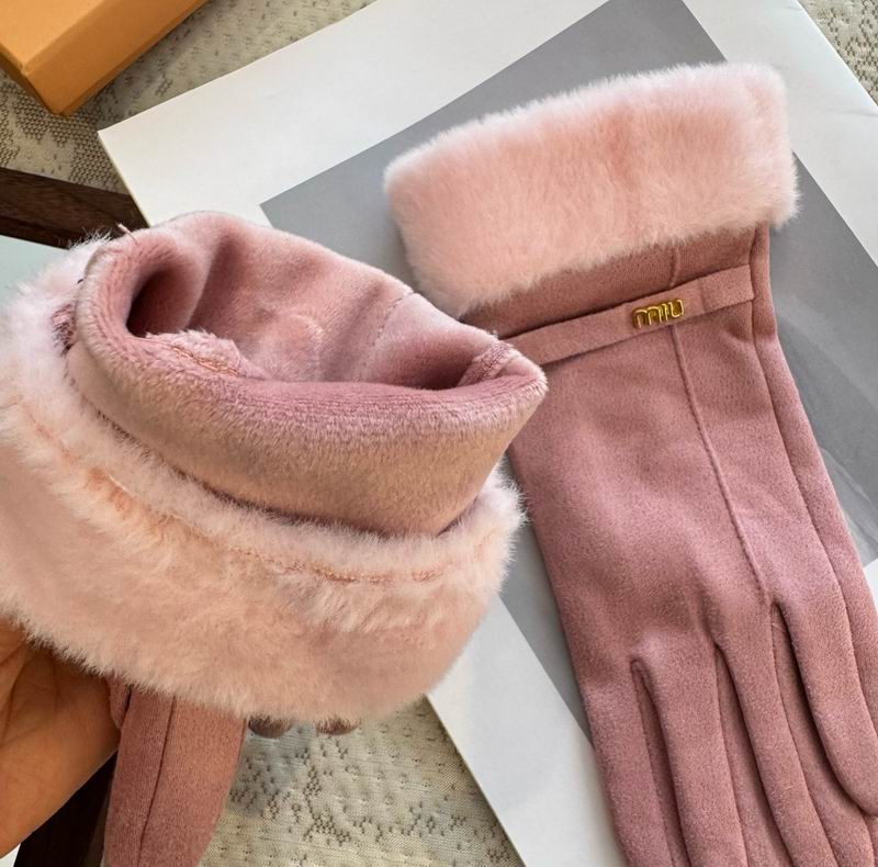 Miumiu Gloves 55 (16)