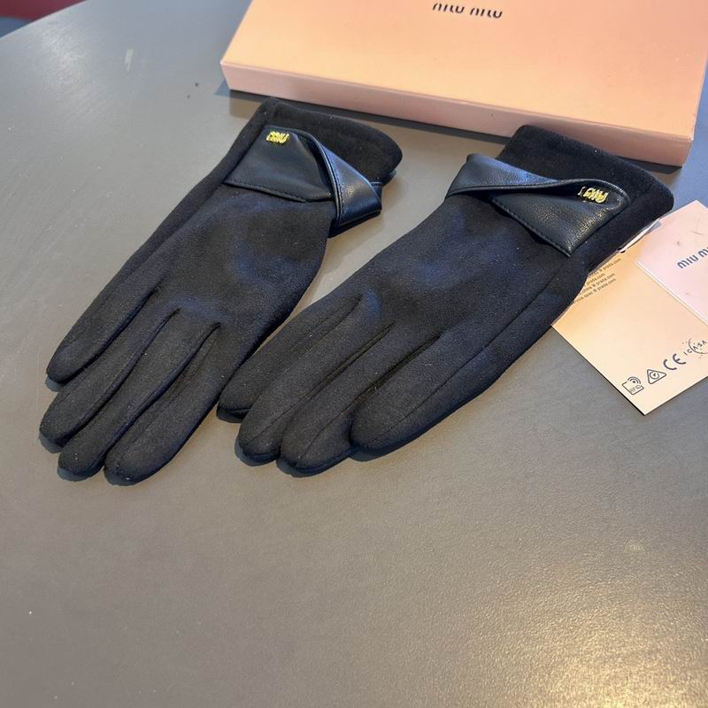 Miumiu Gloves 56 (3)