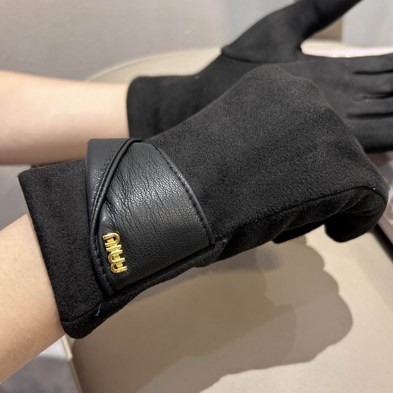 Miumiu Gloves 56 (7)