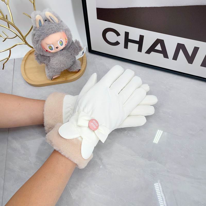 Miumiu Gloves dx (193)