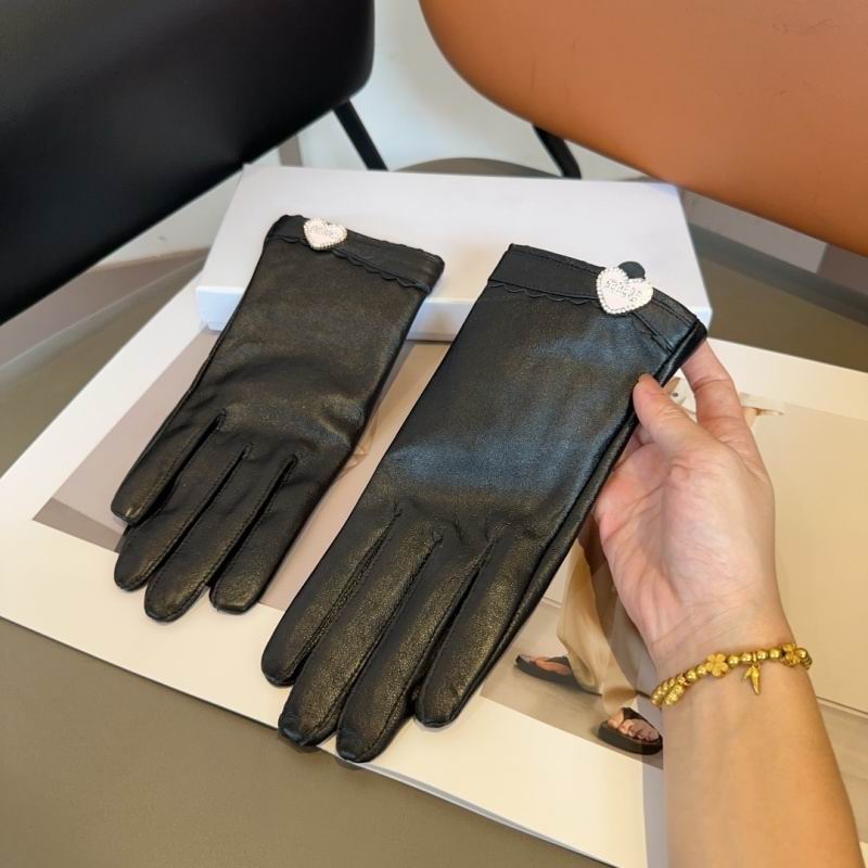 Miumiu Gloves hm (13)