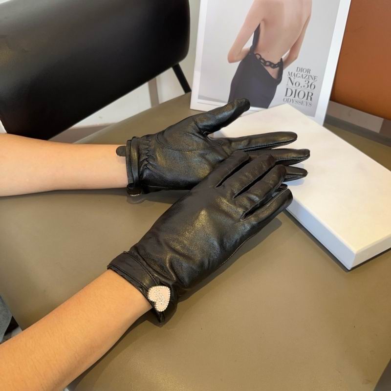 Miumiu Gloves hm (14)